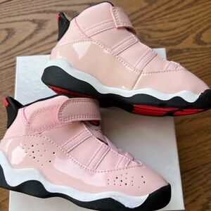 Toddler Girls Jordan Sneakers Size 8